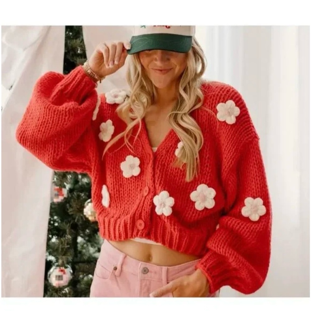 Anthropologie Luna Ivy 3D Red Daisy Floral Knit Oversized Sweater Size Medium